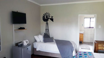 Dilisca Guesthouse 4*