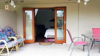 Dilisca Guesthouse 4*