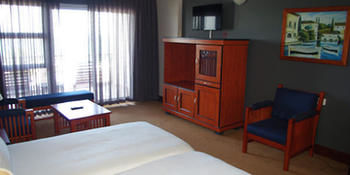 Diaz Hotel & Resort 4*