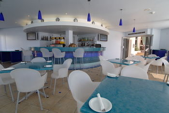 First Group Breakers Resort 4*