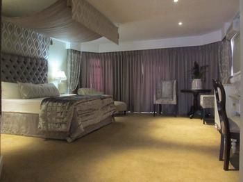 Glenburn Lodge & Spa 3*