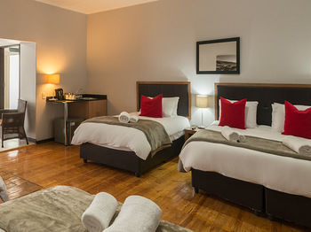 Clanwilliam Hotel by Country Hotels 3*