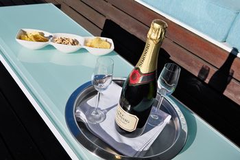 Zest Boutique Hotel 5*