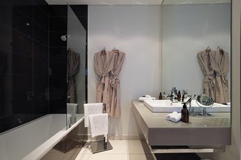 Zest Boutique Hotel 5*