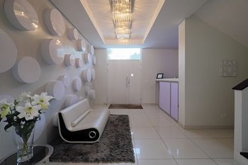 Zest Boutique Hotel 5*