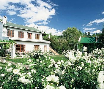 Woodall Country House & Spa 0*