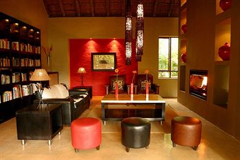 Woodall Country House & Spa 0*