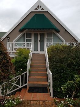 Hilltop Boutique Hotel 5*