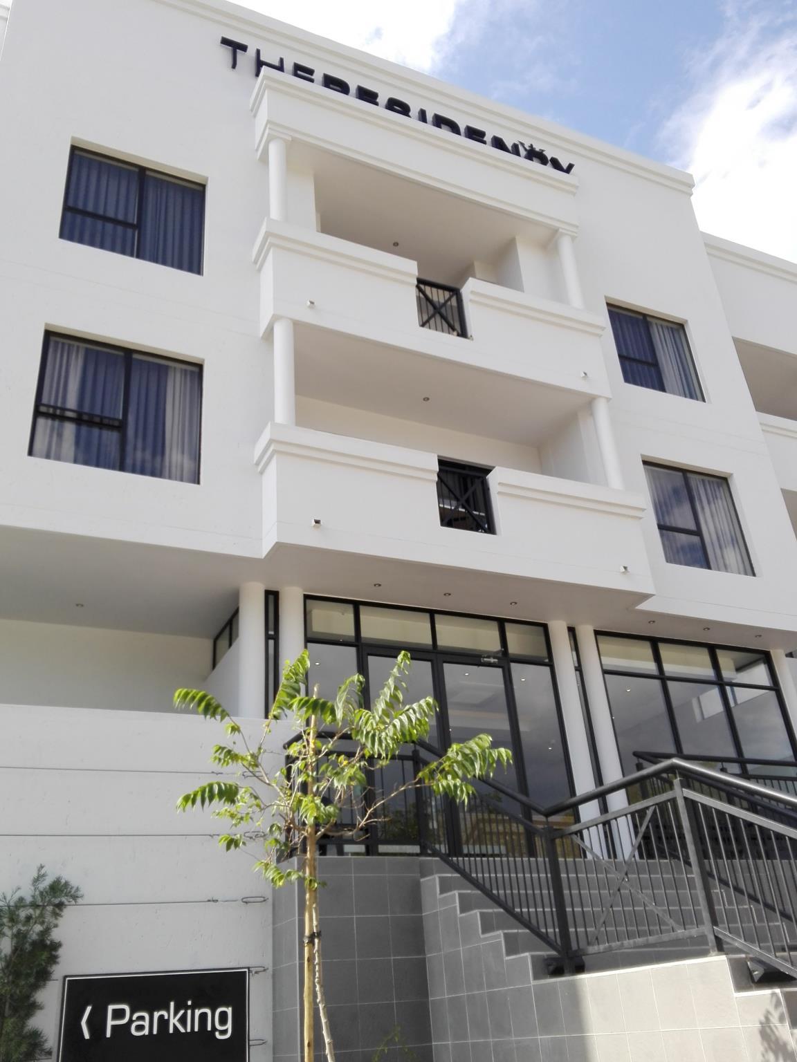 Mint Hotel Sandhurst 3*