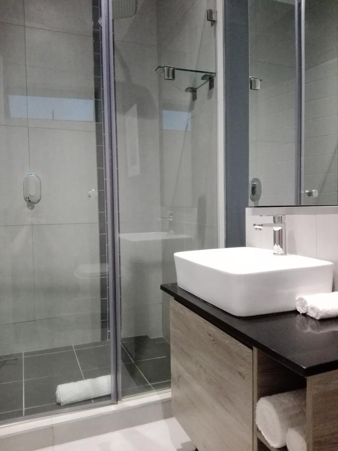 Mint Hotel Sandhurst 3*