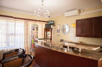 Oria Guesthouse 3*