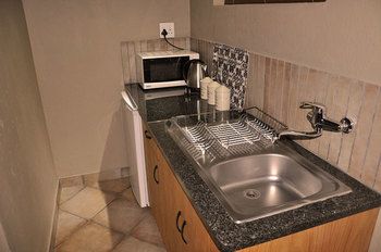 Ukutula Lodge & Game Reserve 0*