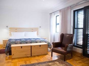 7 Ackermann Place Guest House 3*