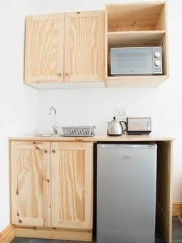 7 Ackermann Place Guest House 3*