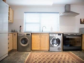 7 Ackermann Place Guest House 3*
