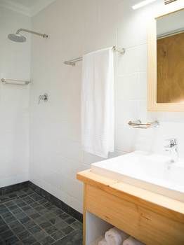 7 Ackermann Place Guest House 3*