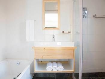 7 Ackermann Place Guest House 3*