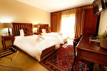 Afrique Boutique Hotel Ruimsig 4*