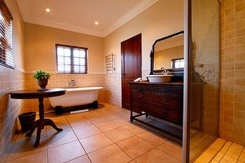 Afrique Boutique Hotel Ruimsig 4*