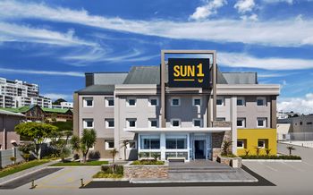 SUN1 Port Elizabeth 2*