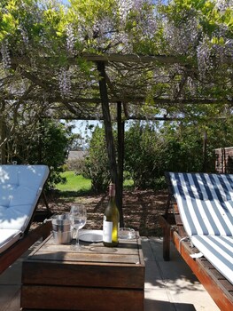 Lauradale Accommodation 3*