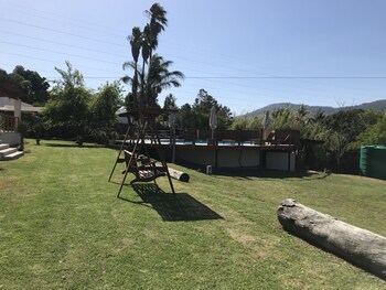 Lauradale Accommodation 3*