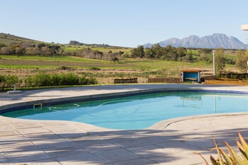 Lauradale Accommodation 3*