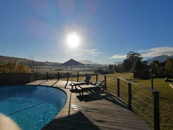 Lauradale Accommodation 3*