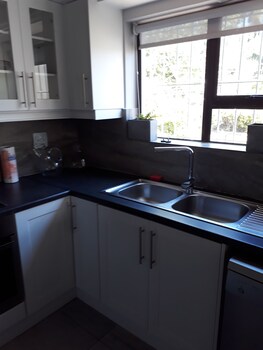 Lauradale Accommodation 3*