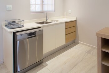 Lauradale Accommodation 3*