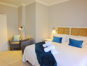 Lauradale Accommodation 3*