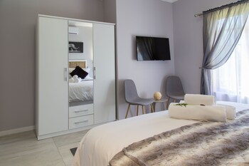 Lauradale Accommodation 3*