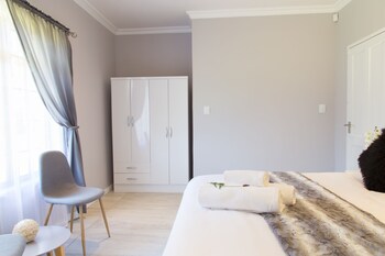 Lauradale Accommodation 3*