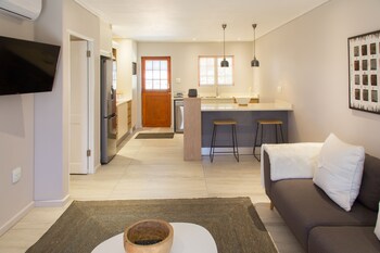Lauradale Accommodation 3*