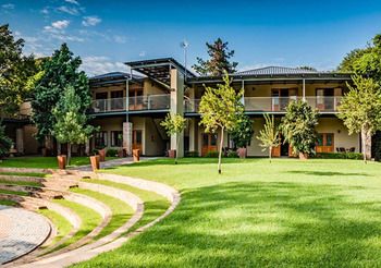 Willows Boutique Hotel 3*
