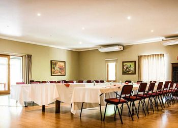 Willows Boutique Hotel 3*