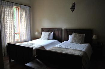 Willows Boutique Hotel 3*