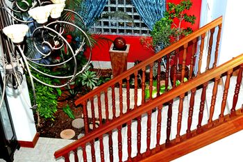 All Seasons Boutique Hotel 3*