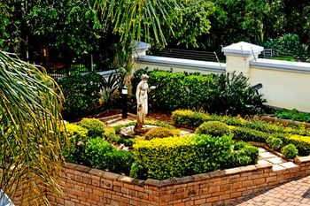 All Seasons Boutique Hotel 3*