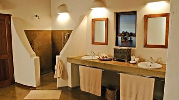 Nyati Safari Lodge 0*
