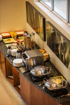 StayEasy Pretoria 3*