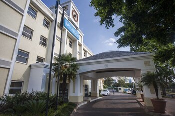 StayEasy Pretoria 3*
