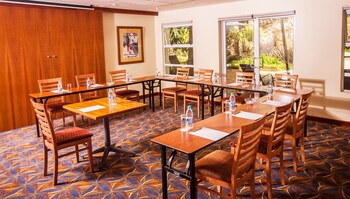 StayEasy Pretoria 3*