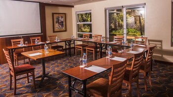StayEasy Pretoria 3*