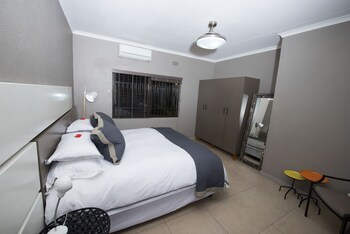 Birds Babble Self Catering Guest House 0*