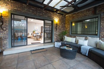 Birds Babble Self Catering Guest House 0*