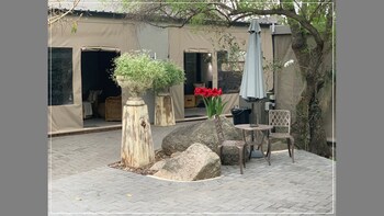 Birds Babble Self Catering Guest House 0*