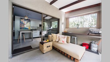 Birds Babble Self Catering Guest House 0*
