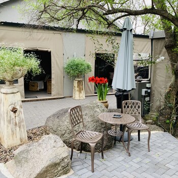 Birds Babble Self Catering Guest House 0*