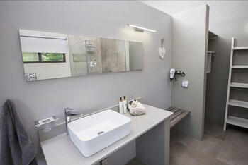 Birds Babble Self Catering Guest House 0*